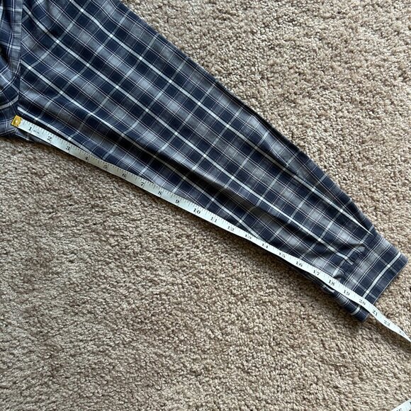 Van Huesen Blue White Plaid Button Down Long Sleeve Size Small - Picture 5 of 5
